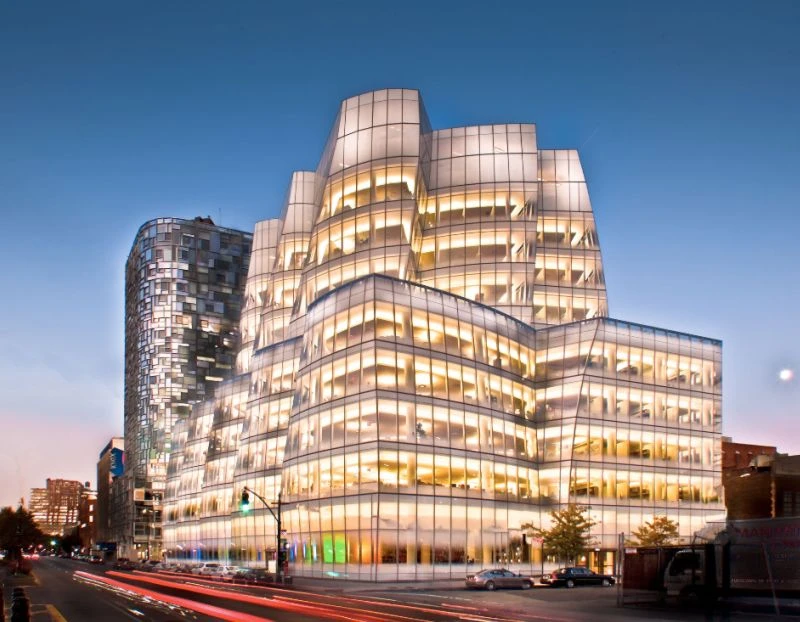 IAC building NYC, Frank Gehry - photo by Terry Wier
