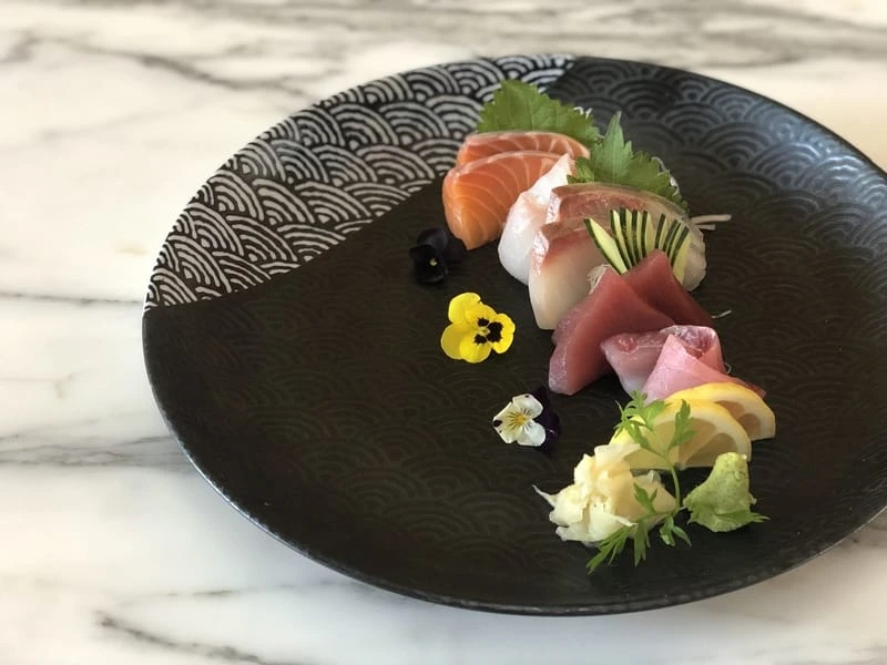 Akachochin - Sushi Platter