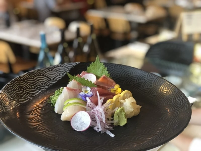 Akachochin - Sashimi Platter