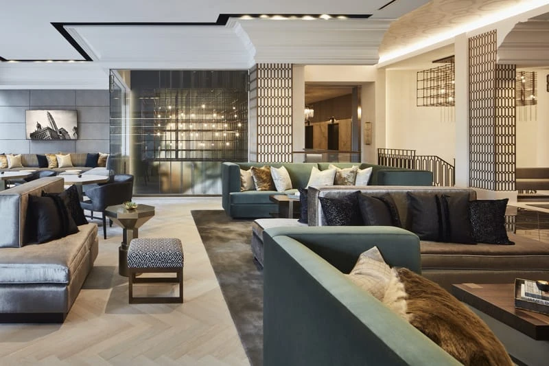 LondonHouse Chicago Lobby Lounge - Photo by Nathan Kirkman