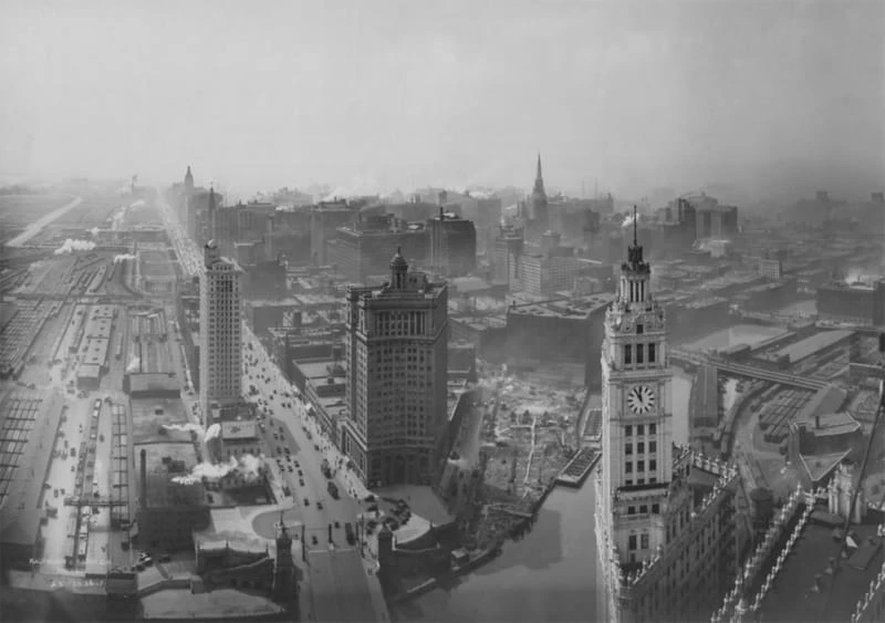 The Building of LondonHouse Chicago - 1920s